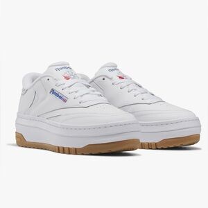 NWT Reebok Women's Club C Extra Sneaker 5 White/ Gum